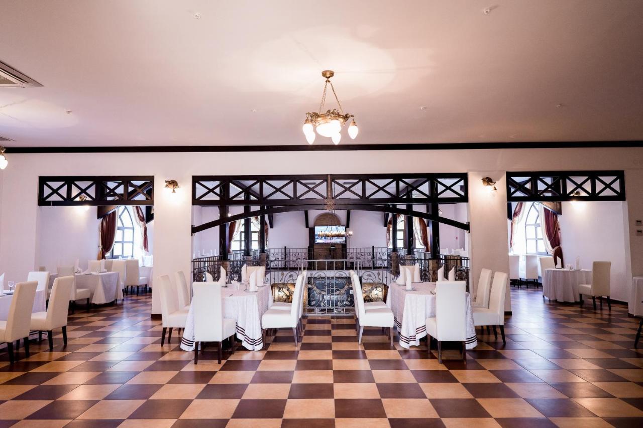 Hotel Complex קאמניוקי מראה חיצוני תמונה